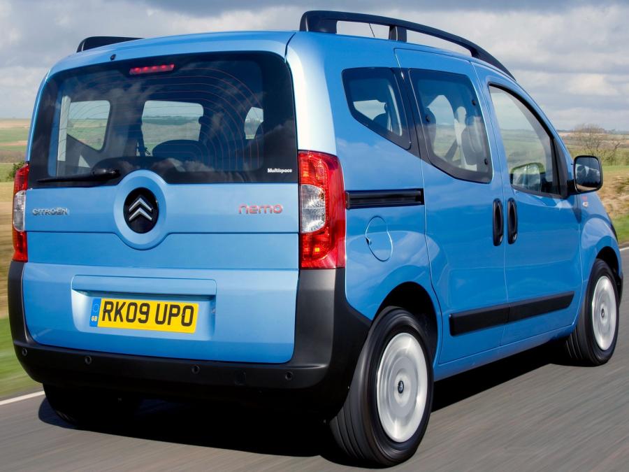  Citroen Nemo Multispace 2009 года  (UK) (фото 4 из 5)